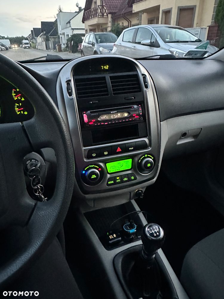 Kia Cerato 2005 photo 4