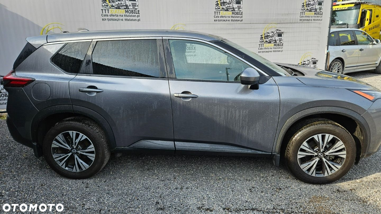 Nissan Rogue - 15