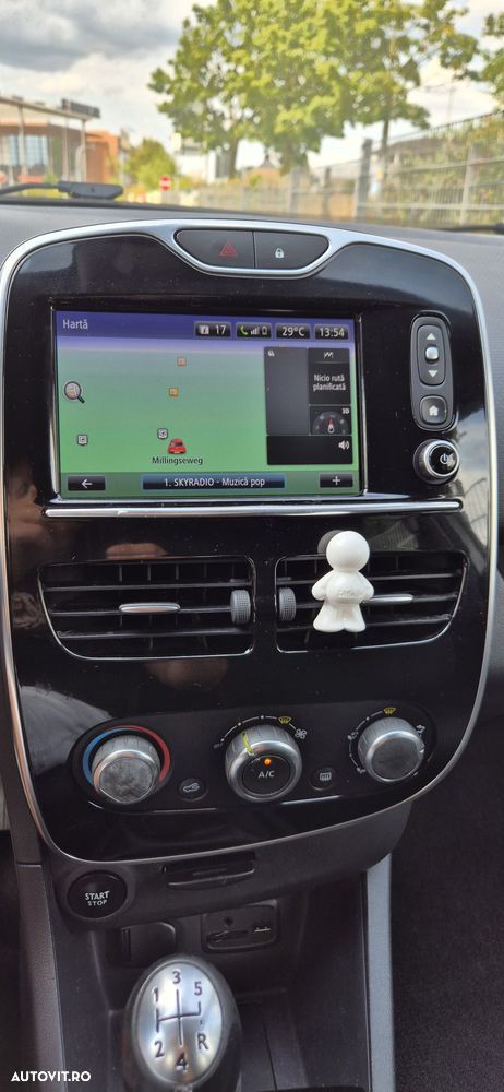 Renault Clio ENERGY TCe 90 Start & Stop Experience - 19