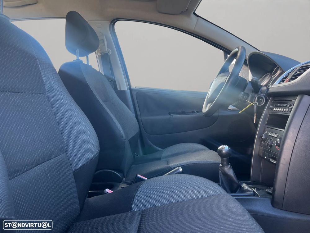 Peugeot 207 SW 1.4 VTi Sportium - 17