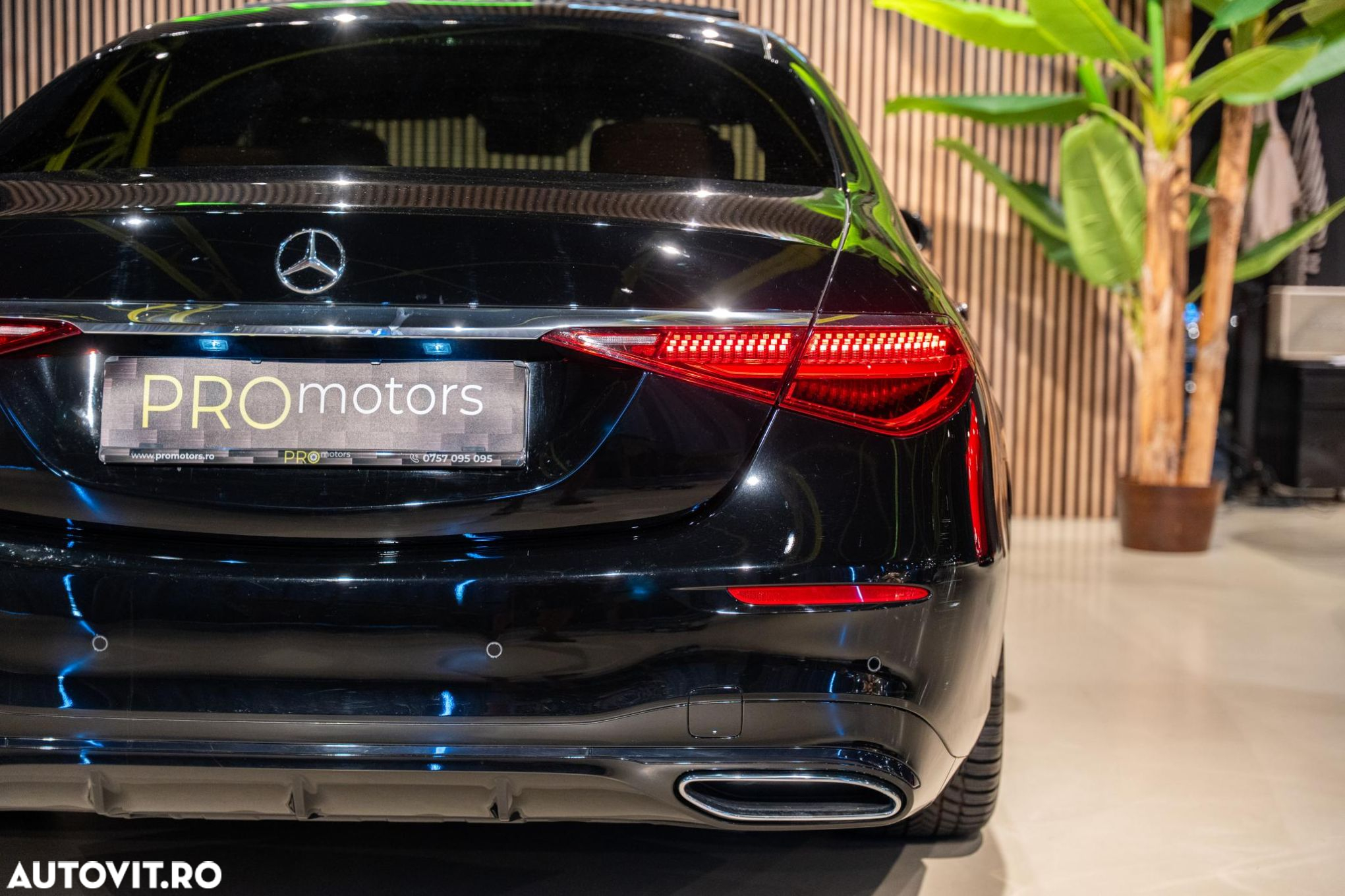 Mercedes-Benz S - 26