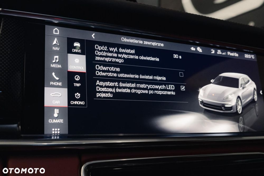 Porsche Panamera - 24