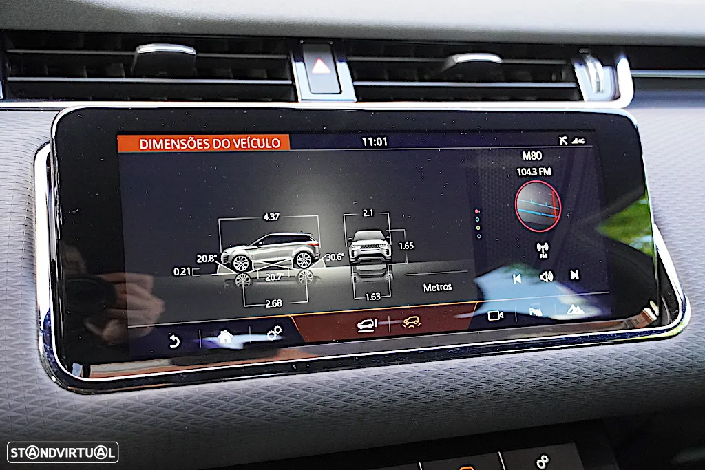 Land Rover Range Rover Evoque 2.0 D180 AWD R-Dynamic S Auto - 34