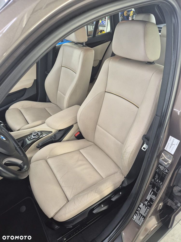 BMW X1 xDrive20d - 18