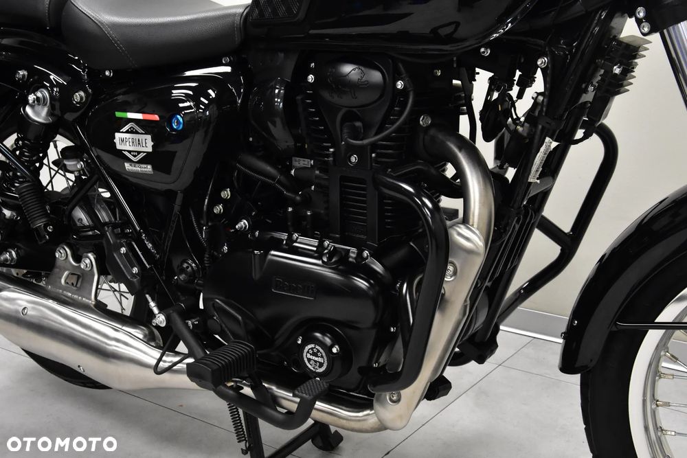 Benelli IMPERIALE 400 - 22