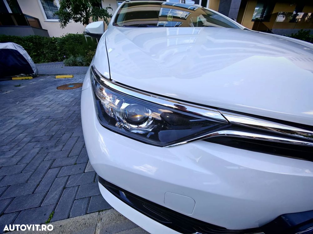 Toyota Auris - 22