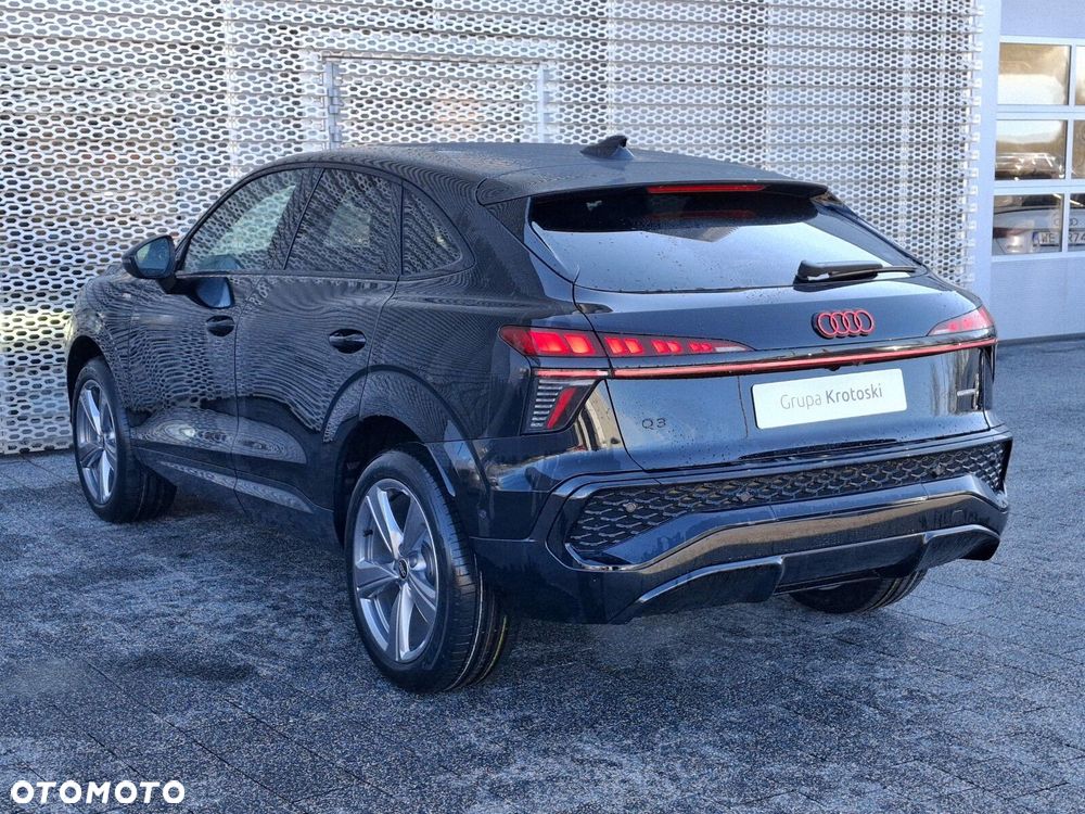 Audi Q3 Sportback - 2