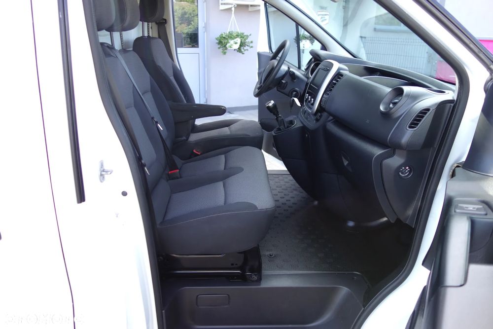 Renault Trafic Long  2.0 Dci 120 KM Klima Ledy Kamera - 7