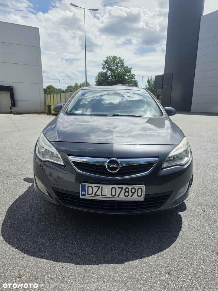 Opel Astra - 2