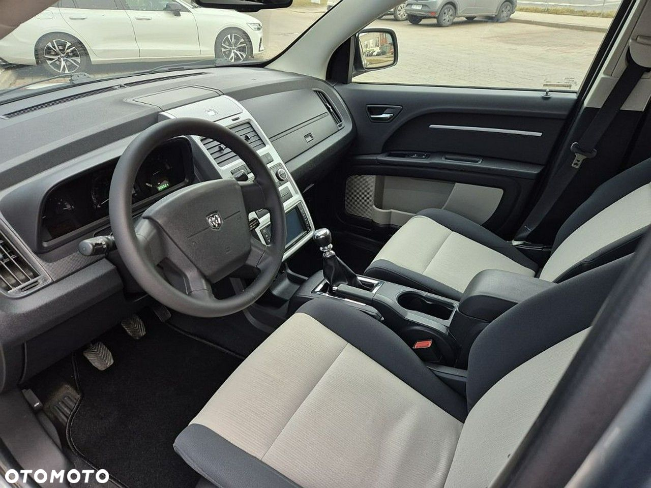 Dodge Journey - 9