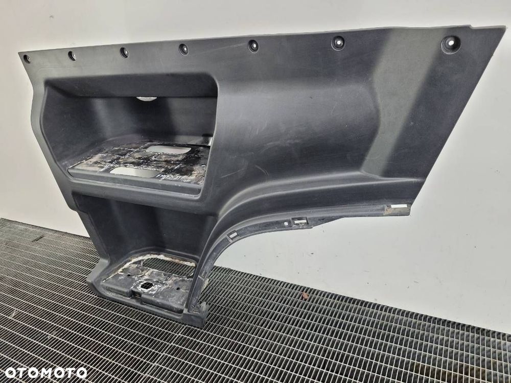 STOPIEŃ STOPNICA KABINY LEWY FORD F-MAX 500 EURO 6 2019 JC46-E101K86-AEW - 2