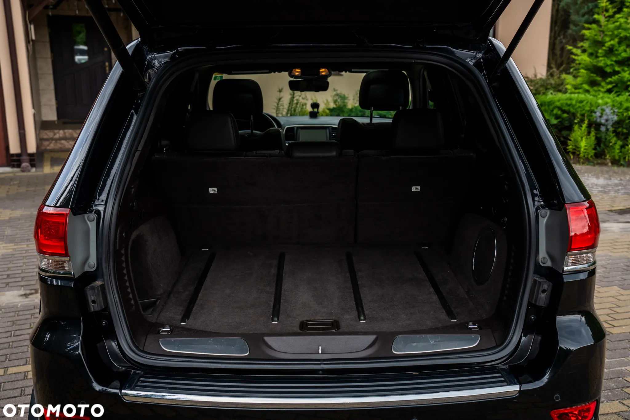 Jeep Grand Cherokee 3.0 CRD Overland Summit - 10