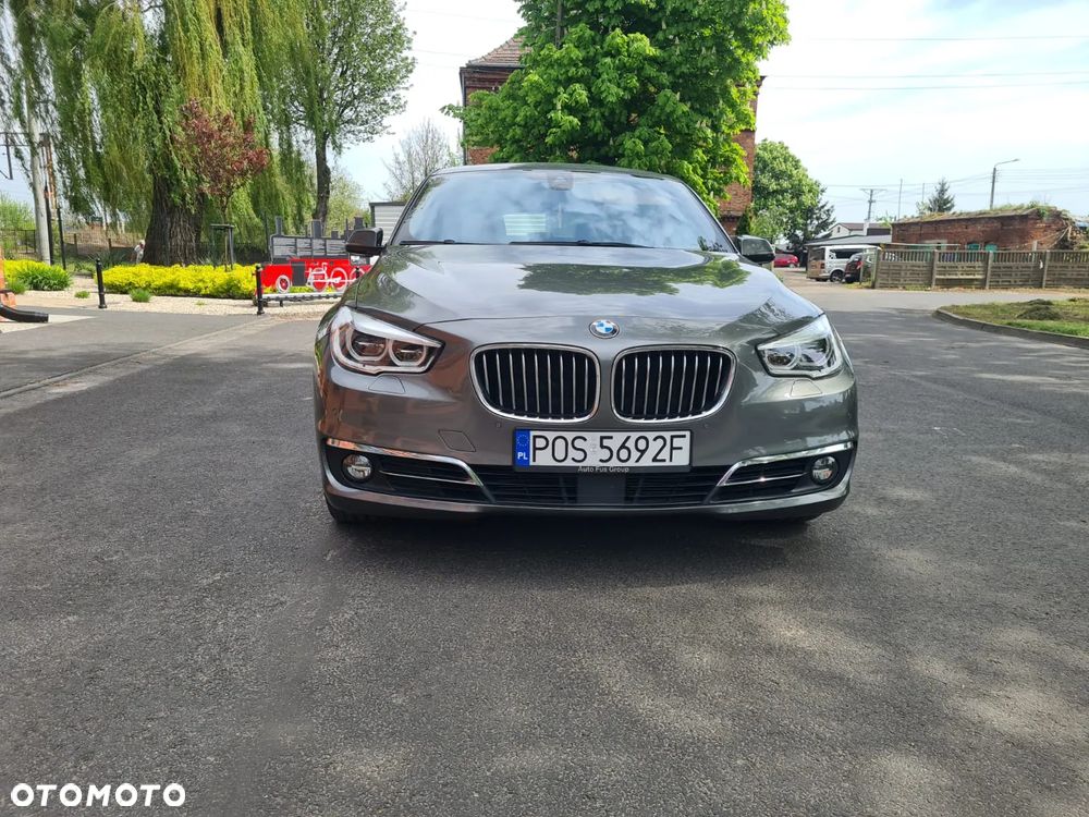 BMW Seria 5 530d xDrive Luxury Line - 7
