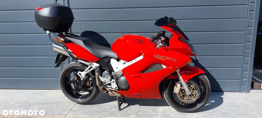 Honda VFR - 26