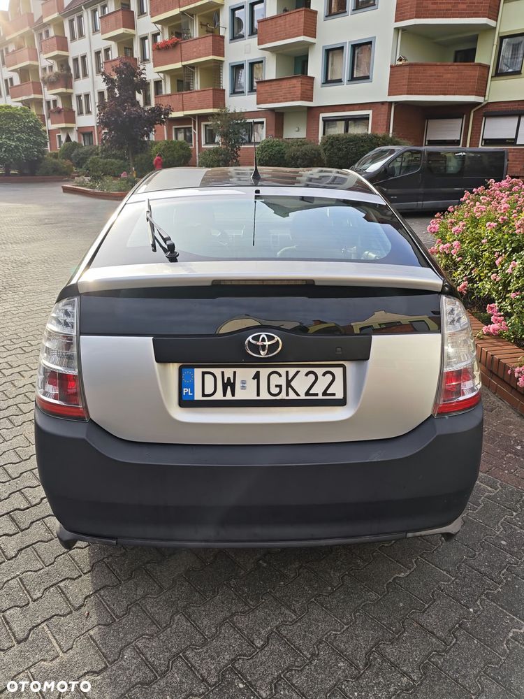 Toyota Prius 1.5 VVT-i Sol (nav) - 9