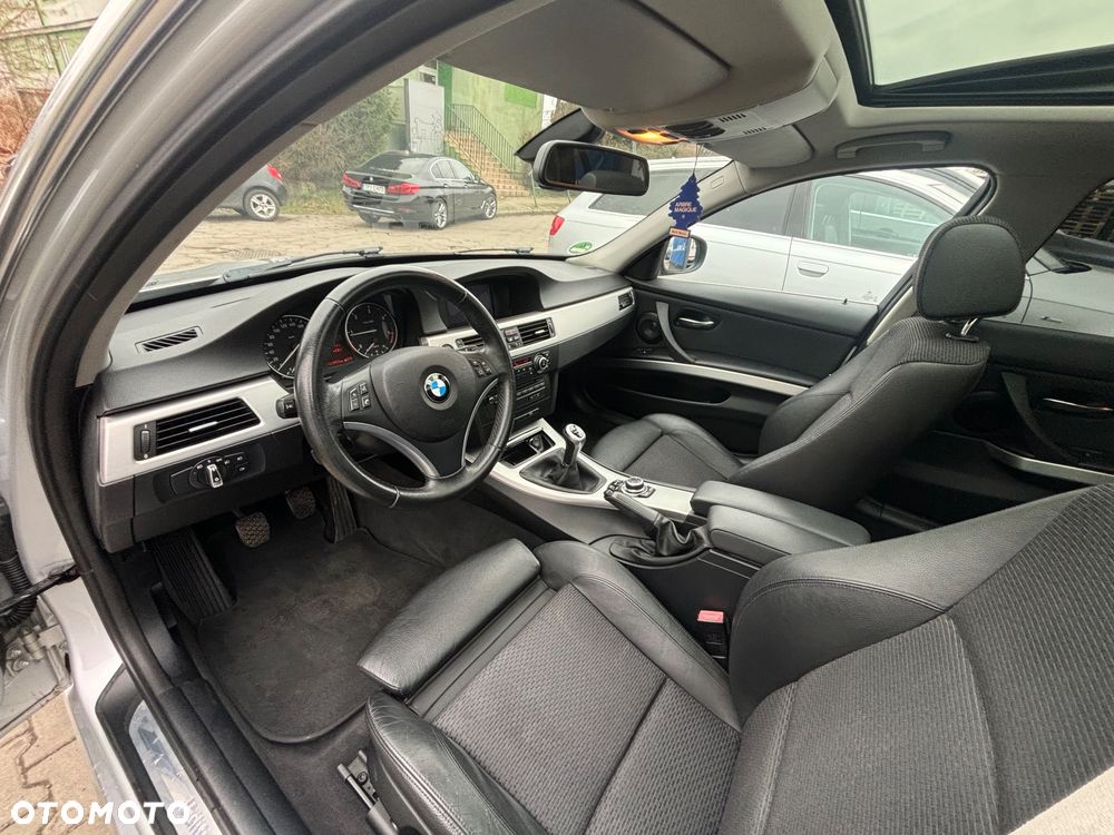 BMW Seria 3 - 29