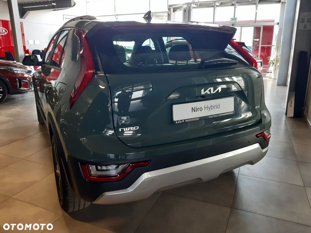 Kia Niro 1.6 GDI Hybrid M - 2