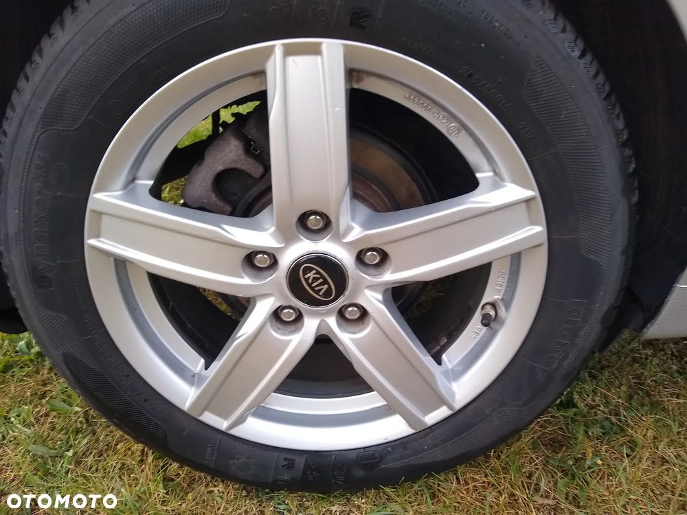 Kia Ceed - 24
