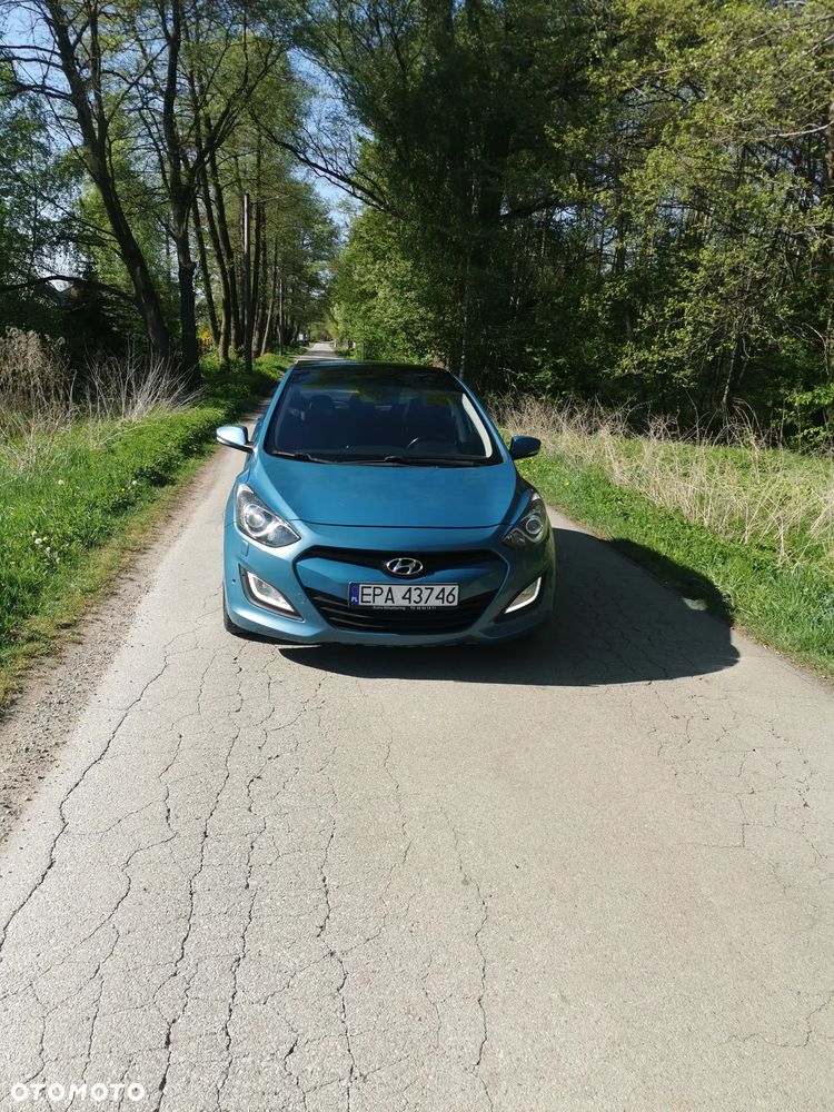 Hyundai i30 1.6 CRDi Premium - 16