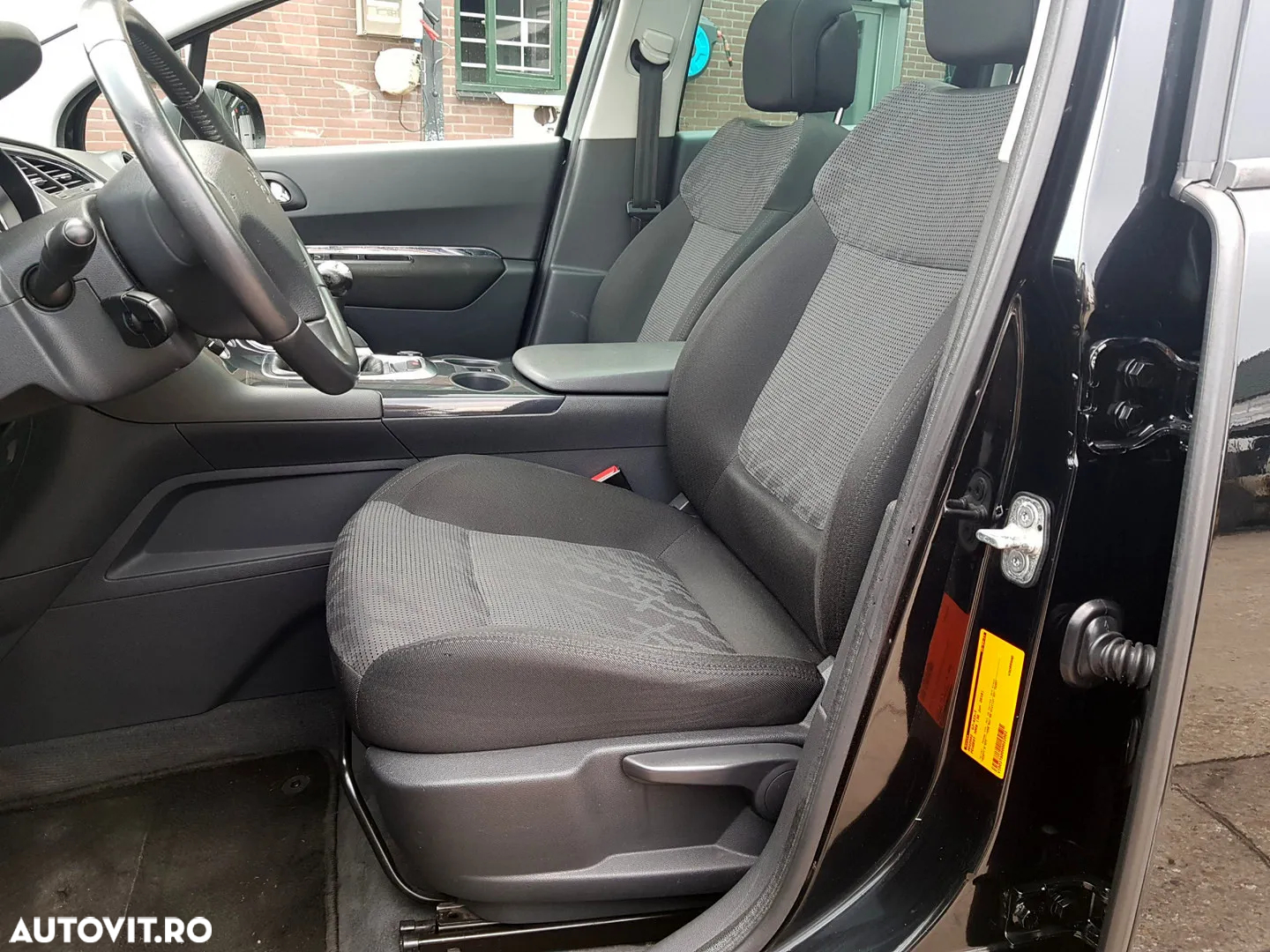 Peugeot 3008 - 9