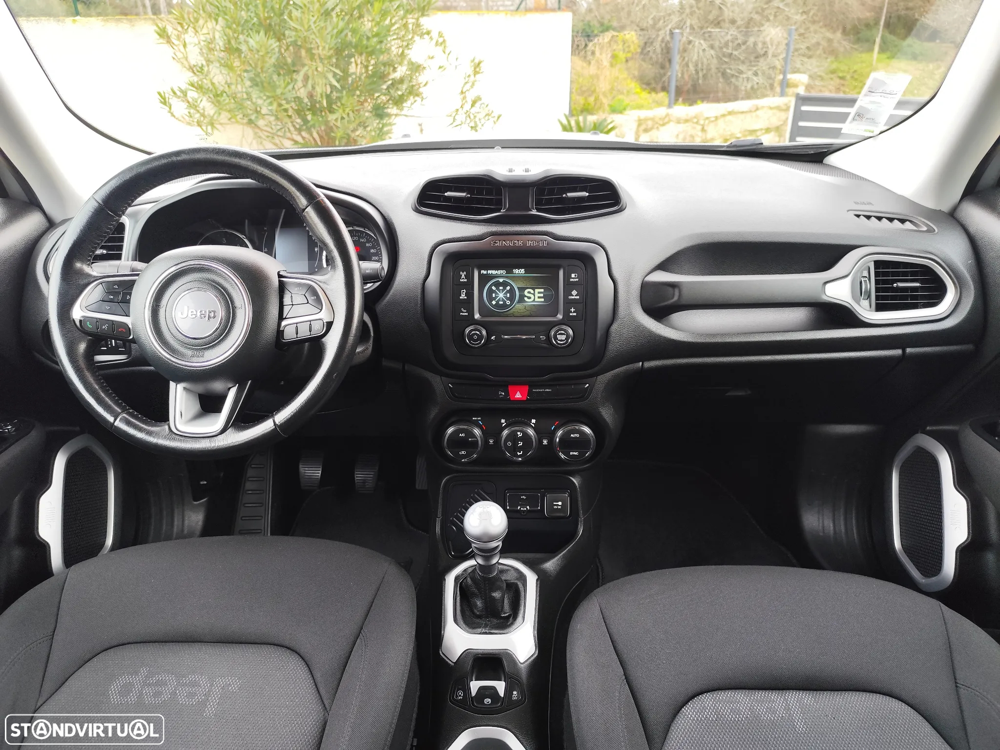 Jeep Renegade - 5