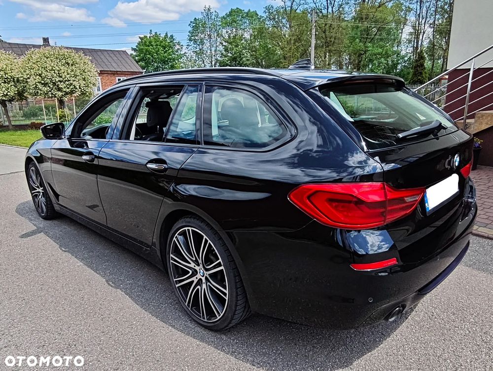 BMW Seria 5 520d xDrive Sport Line - 7