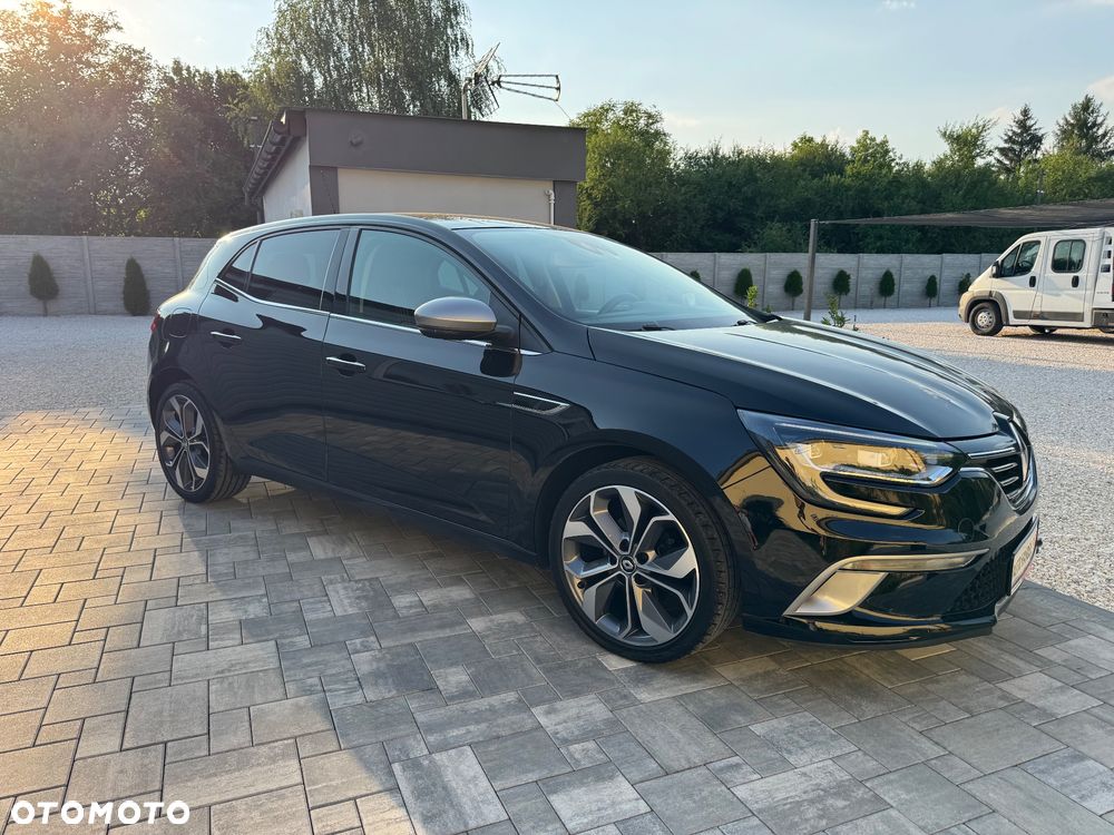 Renault Megane ENERGY TCe 130 GT LINE - 17