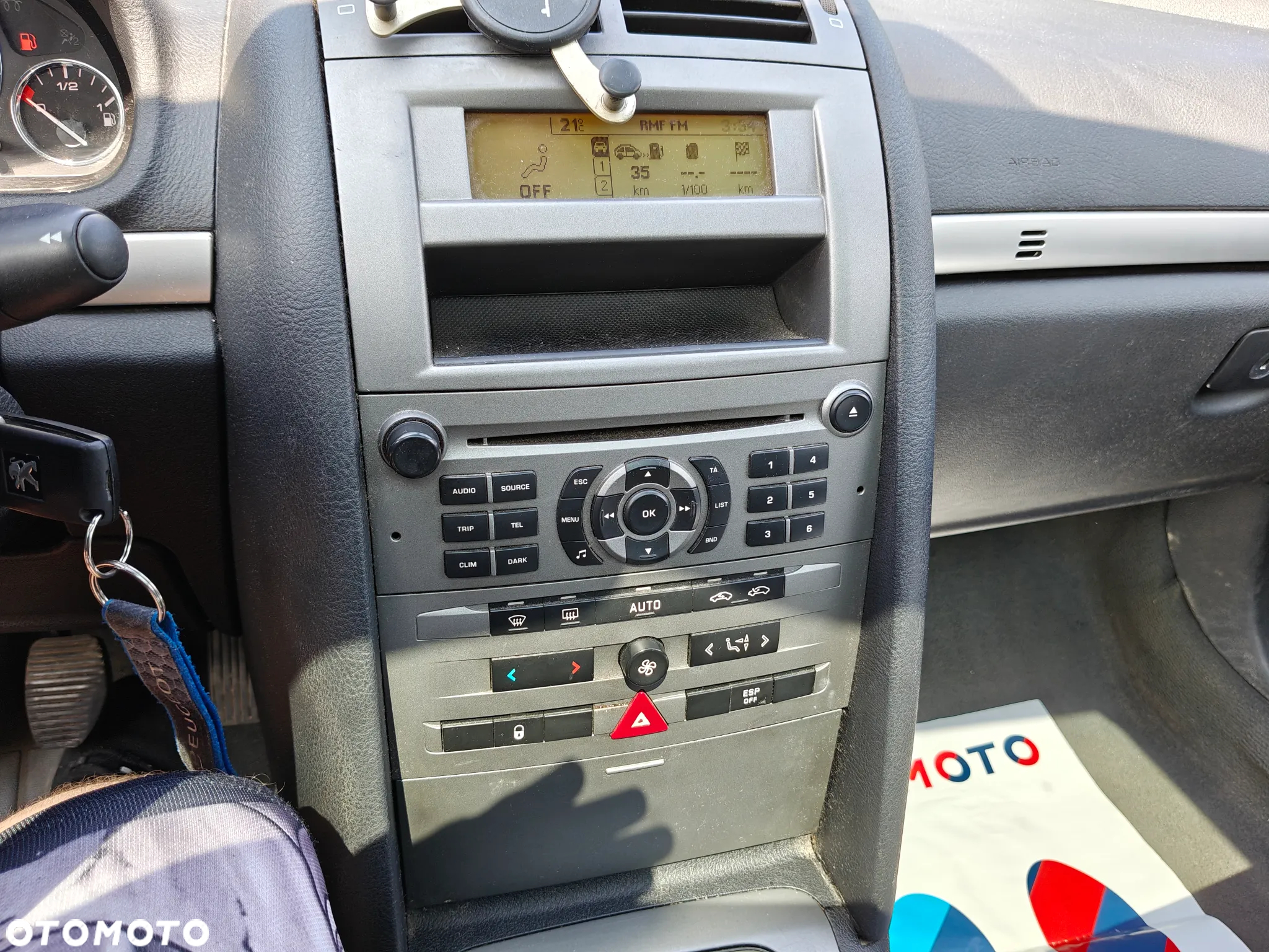 Peugeot 407 2.0 HDI Platinum - 24