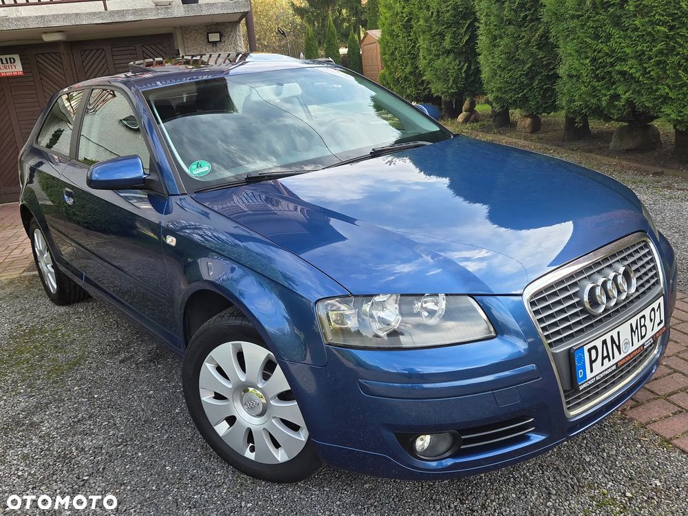 Audi A3 3-drzwiowe 1.6 Attraction - 3