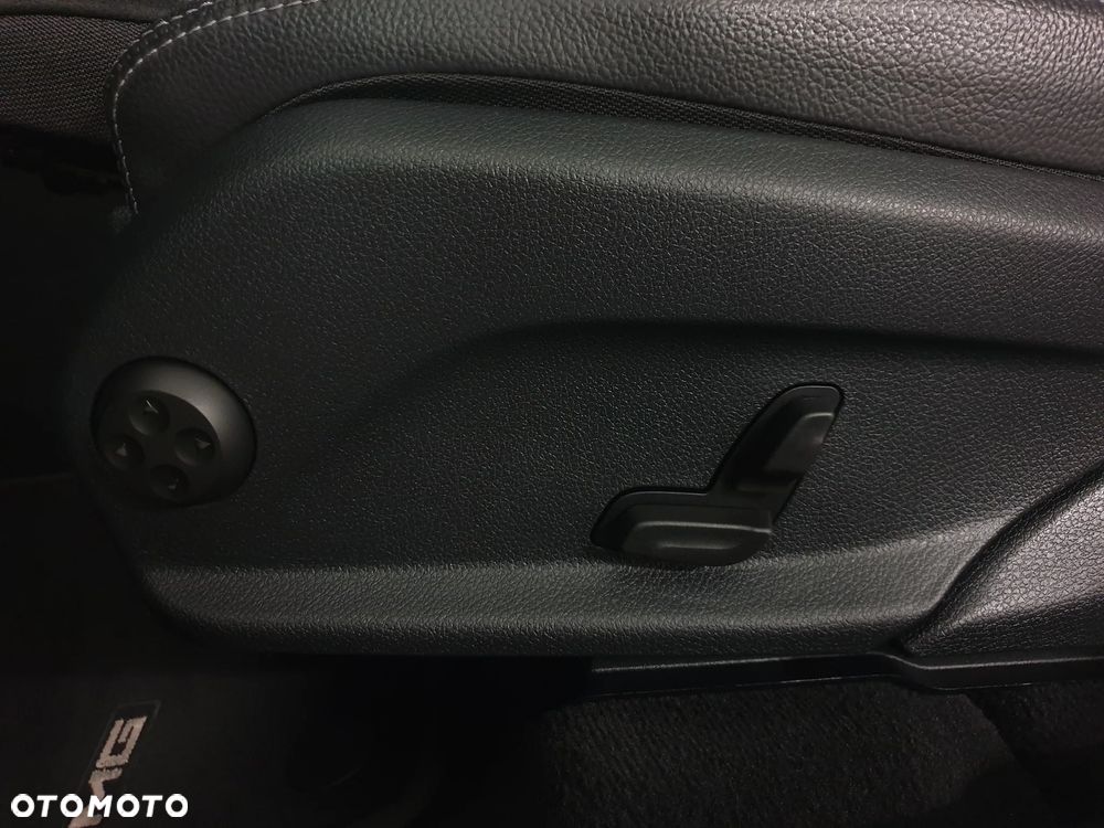 Mercedes-Benz GLC 300 de 4Matic 9G-TRONIC AMG Line Plus - 31