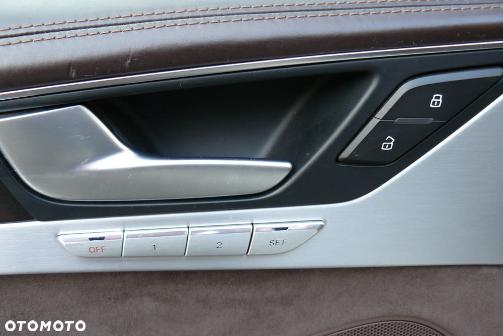 Audi A8 3.0 TDI DPF quattro tiptronic Lang - 15