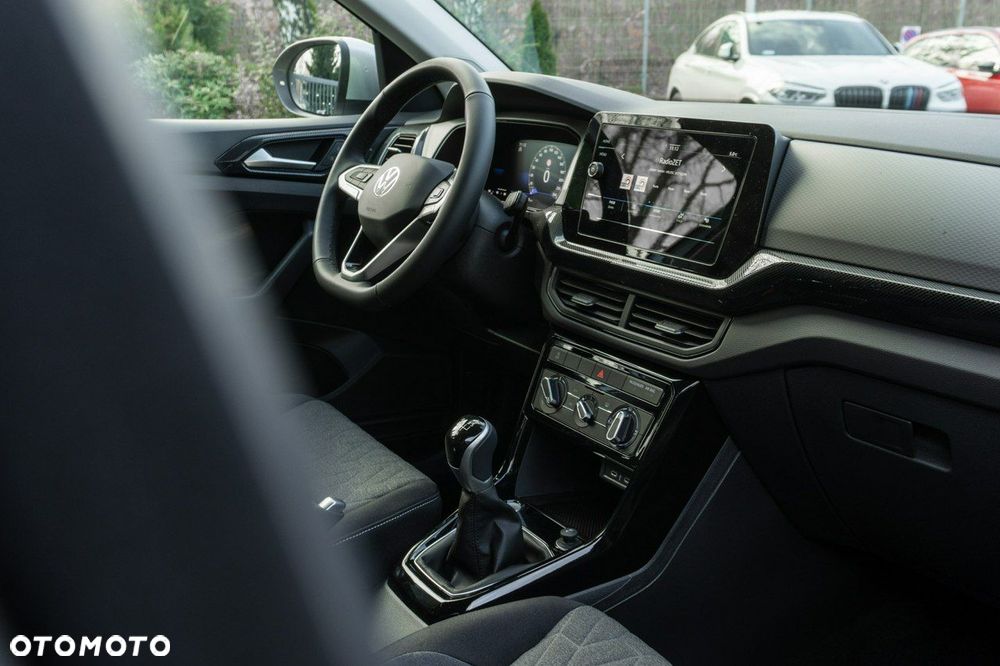 Volkswagen T-Cross - 14