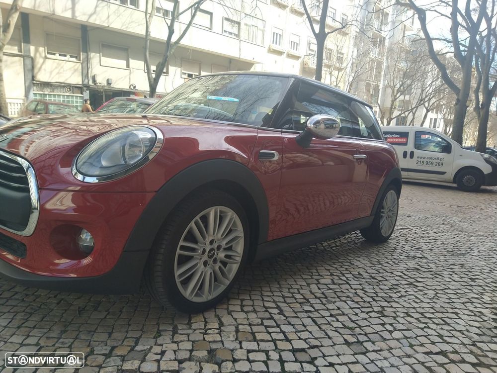 MINI 3 Portas One D - 6