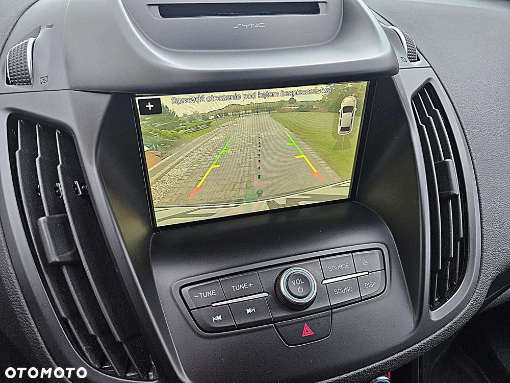 Ford Kuga 2.0 TDCi 4x4 Titanium - 40