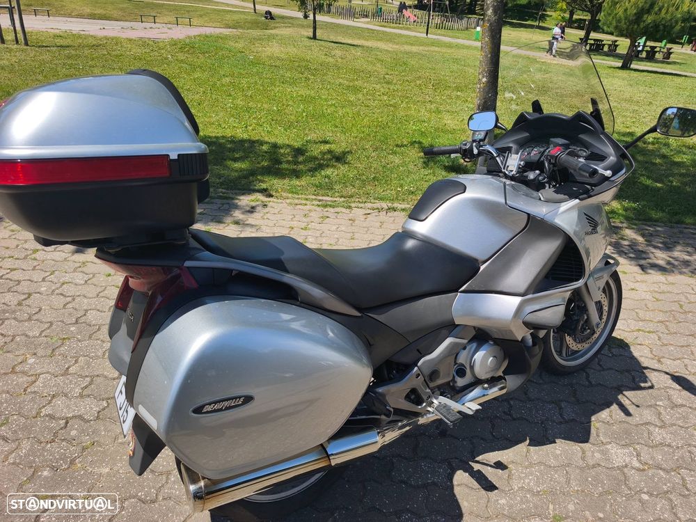 Honda Deauville 700 Abs - 4
