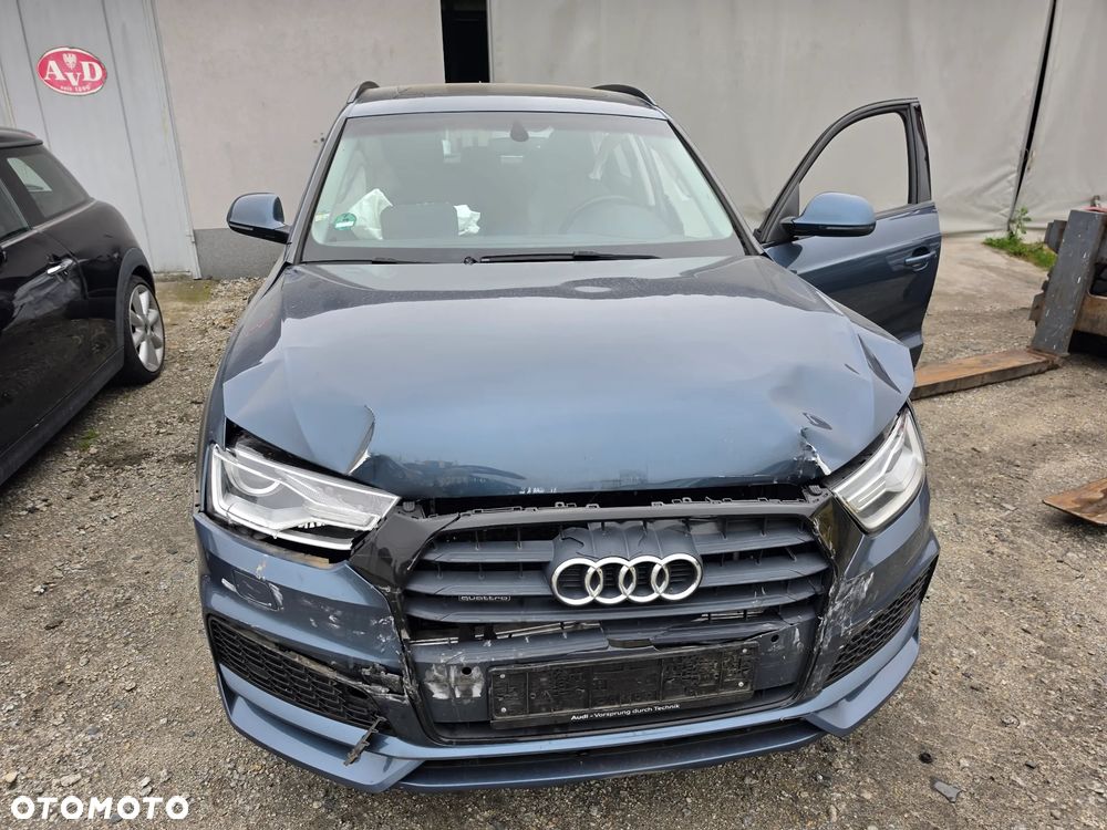 Audi Q3 - 18