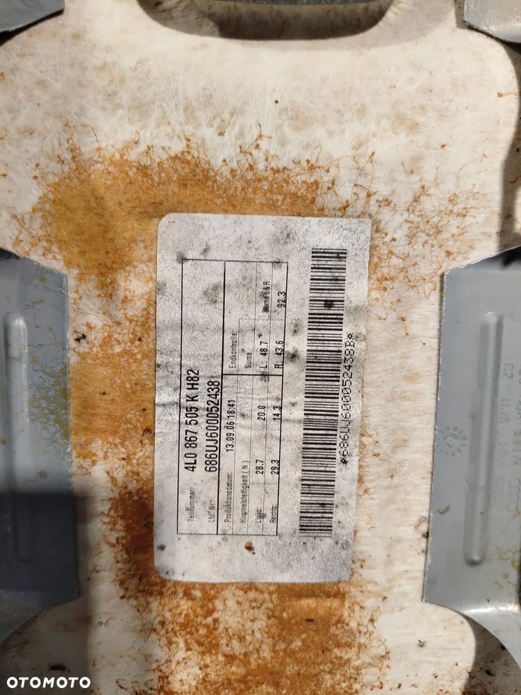 Podsufitka Audi Q7 - 3