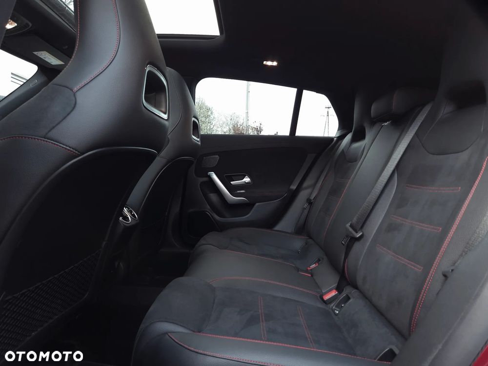 Mercedes-Benz CLA 220 d 4-Matic AMG Line 8G-DCT - 21