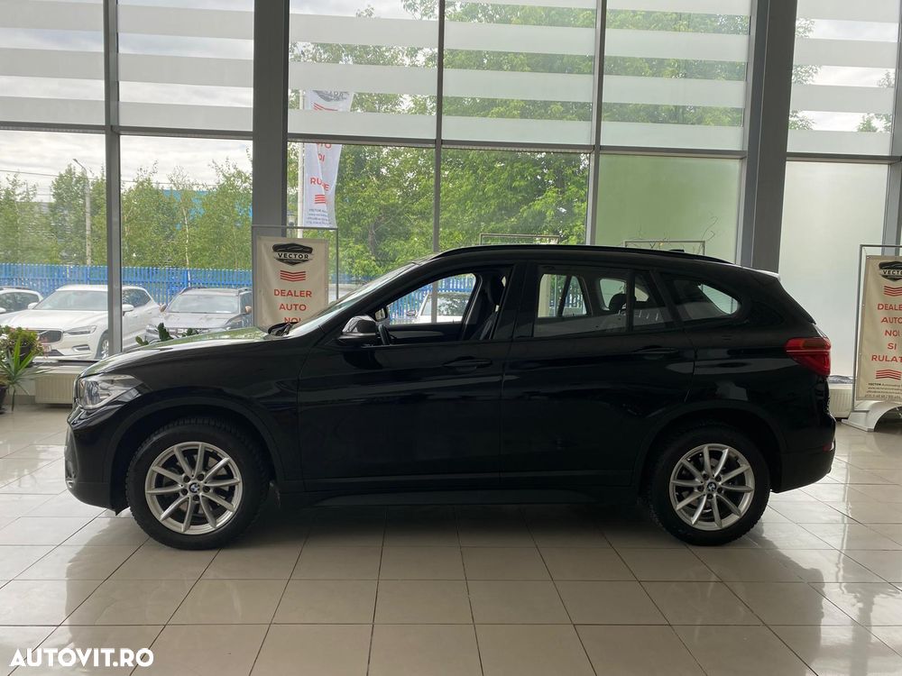 BMW X1 sDrive18d AT - 4