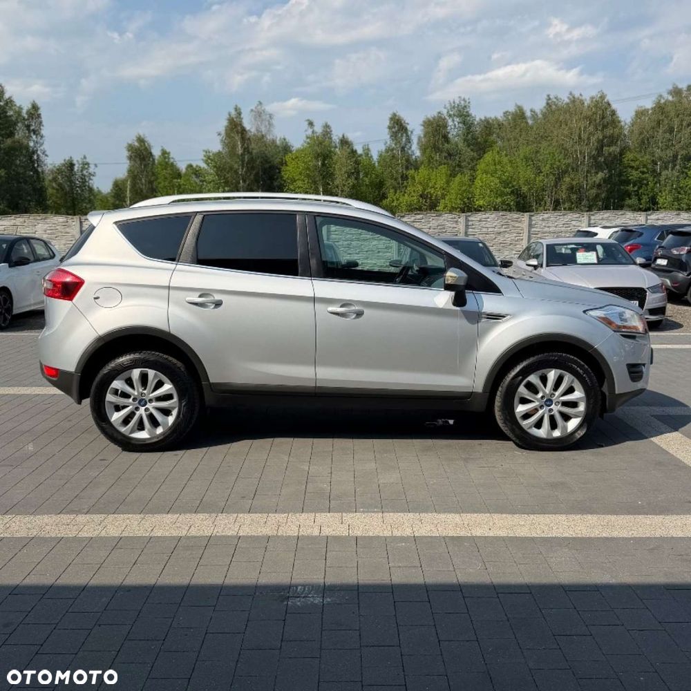 Ford Kuga - 10
