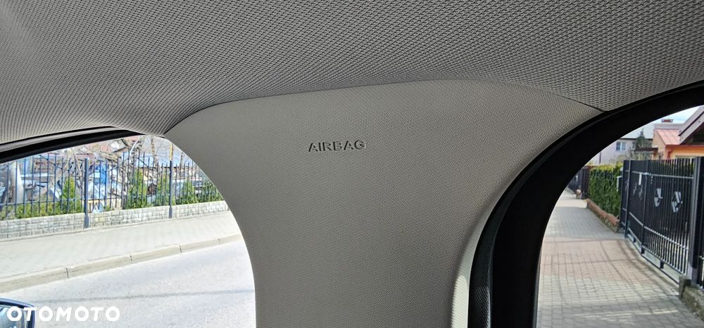 Ford Kuga 1.6 EcoBoost 2x4 SYNC - 17