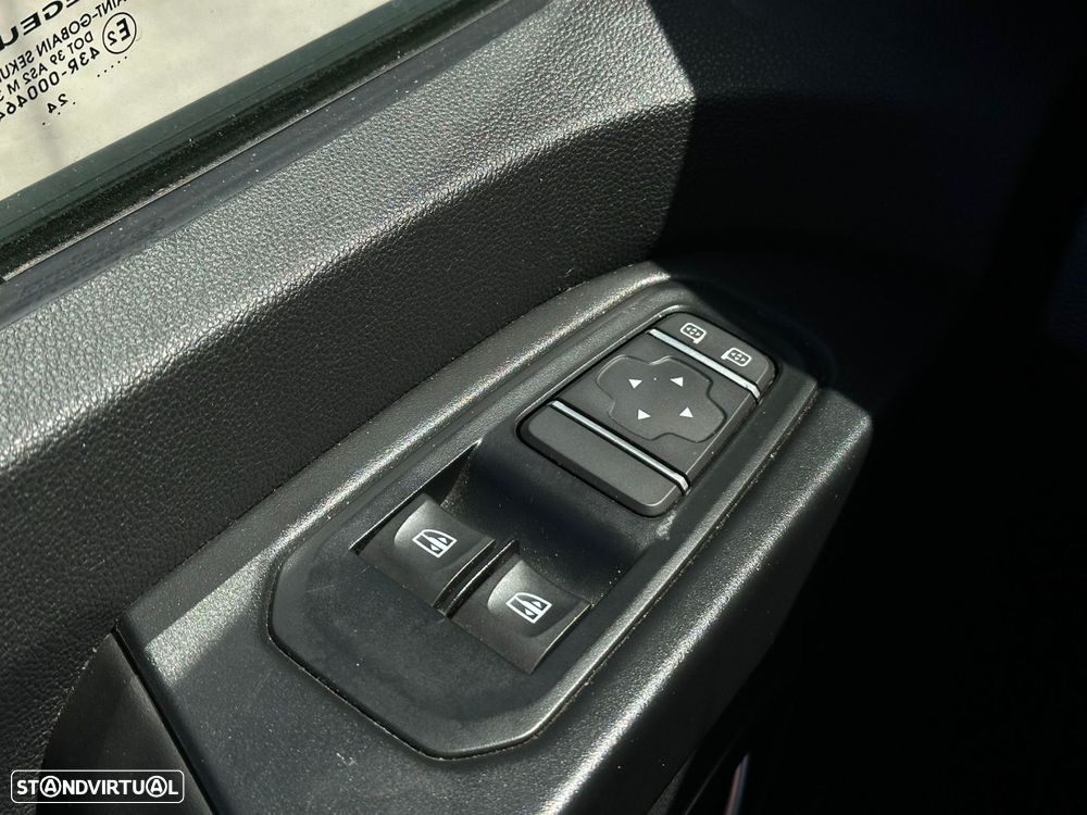 Renault Trafic - 14