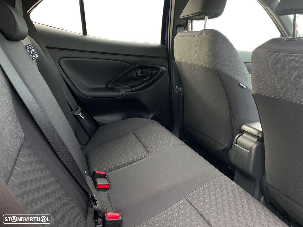 Toyota Yaris Cross 1.5 HDF Square Collection - 8