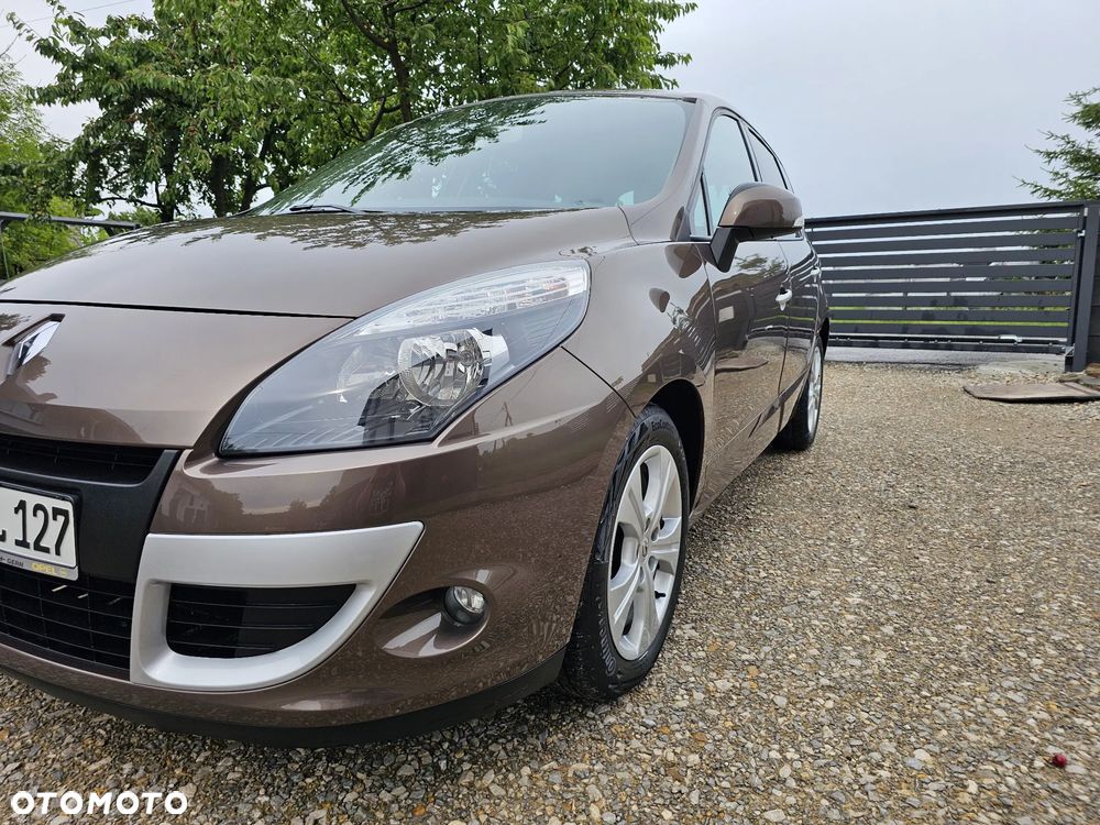 Renault Scenic - 23