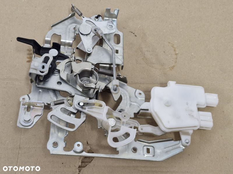 RENAULT MASTER III 3 ZAMEK DRZWI PRZESUWNYCH PRAWY 826703236R - 5