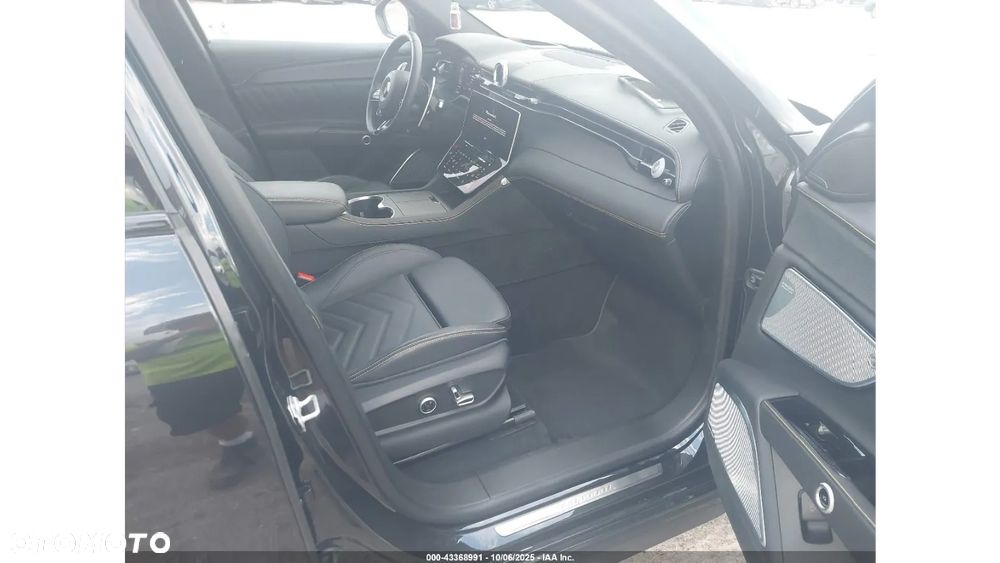 Maserati Grecale Trofeo - 10