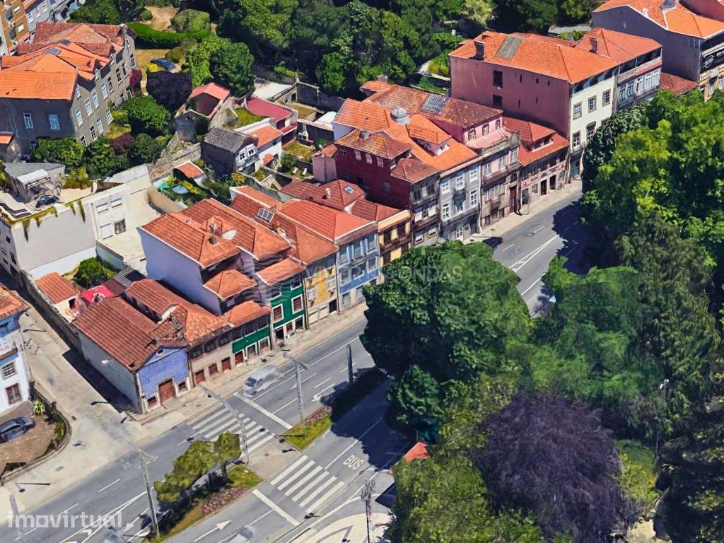 INVESTIMENTO PREMIUM | Prédio em frente ao Palácio de Cristal | Ter... - Grande imagem: 4/35