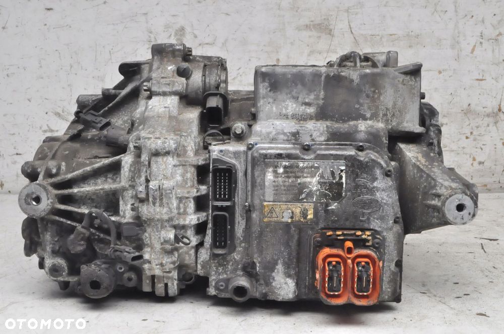 LAND ROVER DISCOVERY SPORT L550 1.5 P300E SILNIK ELEKTRYCZNY L8D2-14G137-AG - 1