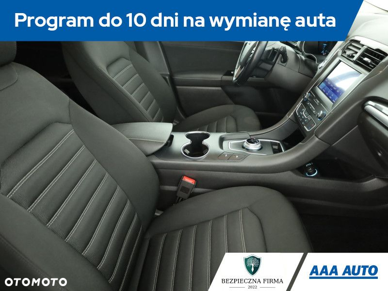Ford Mondeo - 8