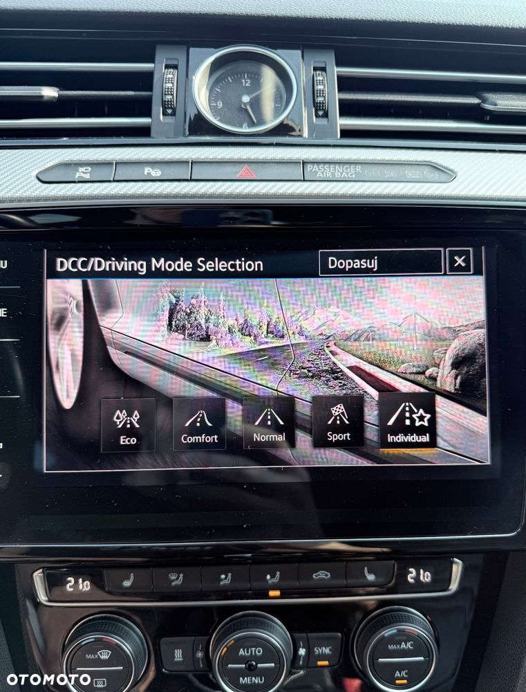 Volkswagen Arteon 2.0 TSI 4Motion R-Line DSG - 23